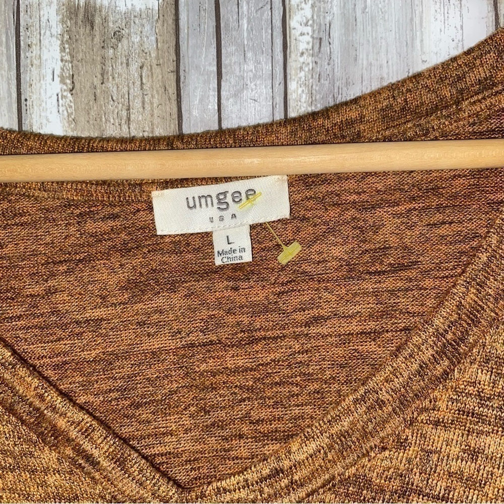 Umgee Leopard Colorblock Sweater - Picture 4 of 7